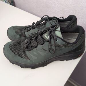 Salomon Shoes Mens Size 12 green/black Outline Low Gore-Tex Hiking Shoes Salomon